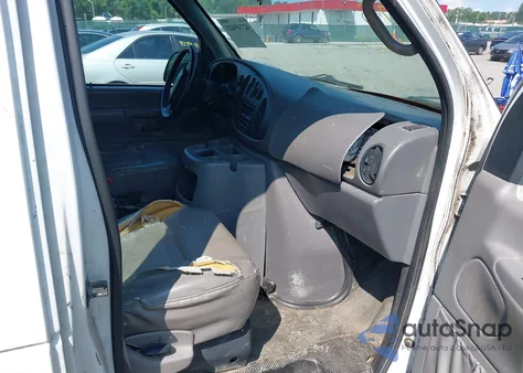 2001 Ford E-150 Commercial/Recreational z USA, uszkodzony, nr VIN 1FTRE14251HB19238